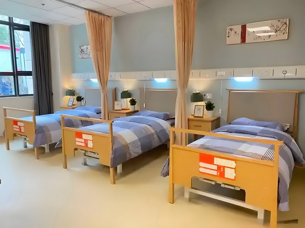 深圳毕业生户口办理_《华山论剑》首播差评如潮！网友的评价可谓“一针见血”！ 可谓一针美：.养居环境优